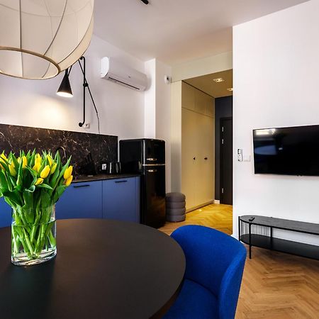 Tyzenhauz Apartments Siemiradzkiego Street Krakow Ngoại thất bức ảnh