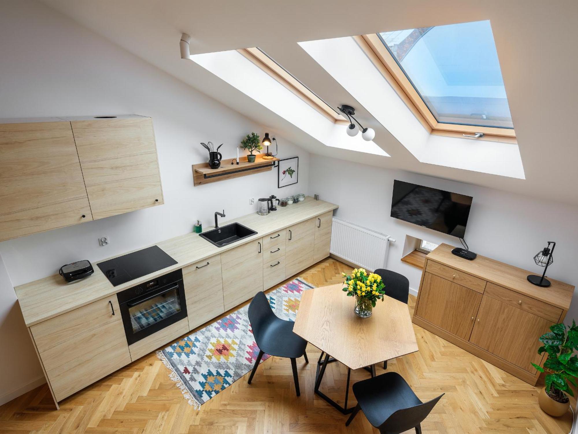 Tyzenhauz Apartments Siemiradzkiego Street Krakow Ngoại thất bức ảnh