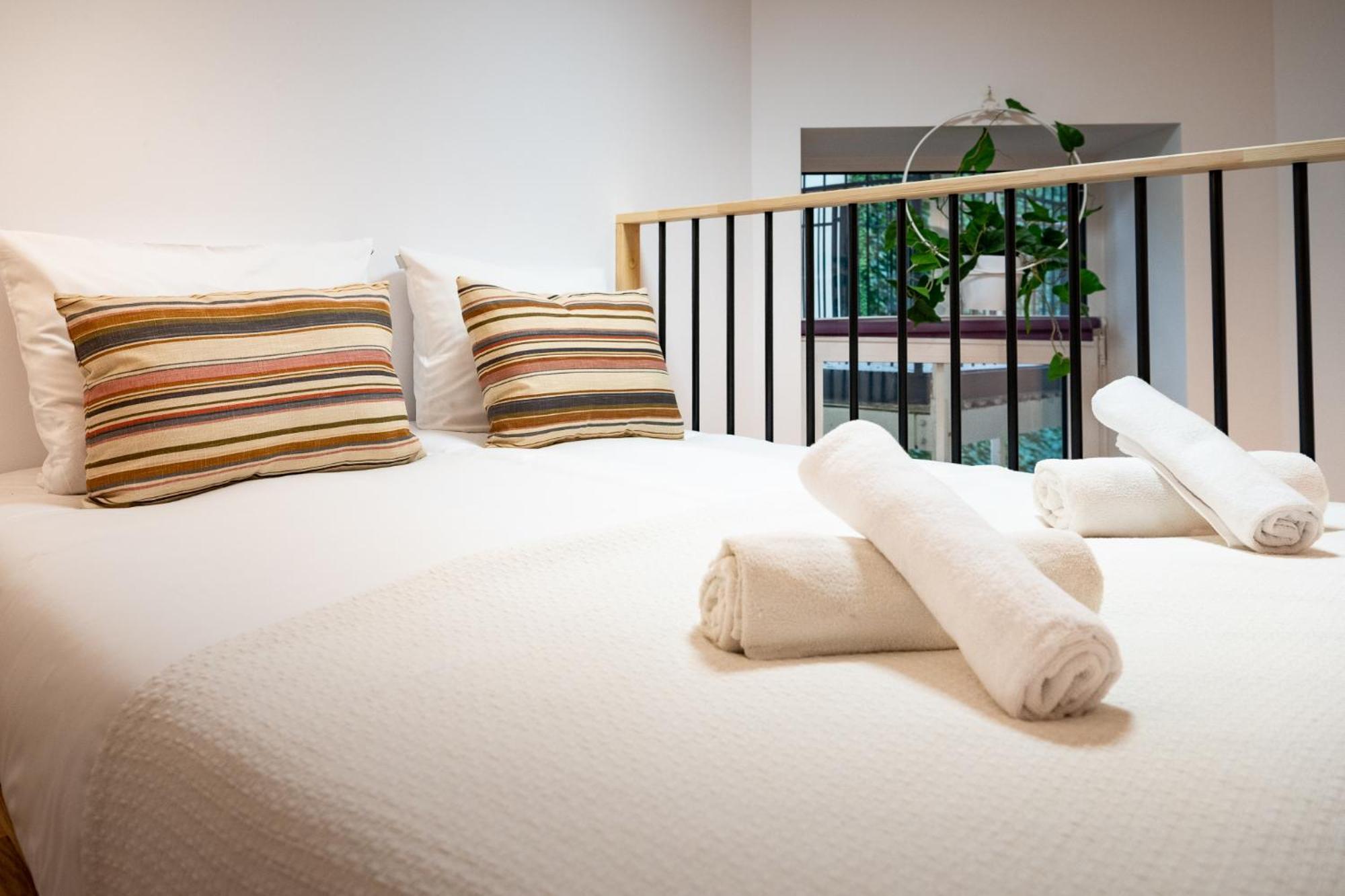 Tyzenhauz Apartments Siemiradzkiego Street Krakow Ngoại thất bức ảnh