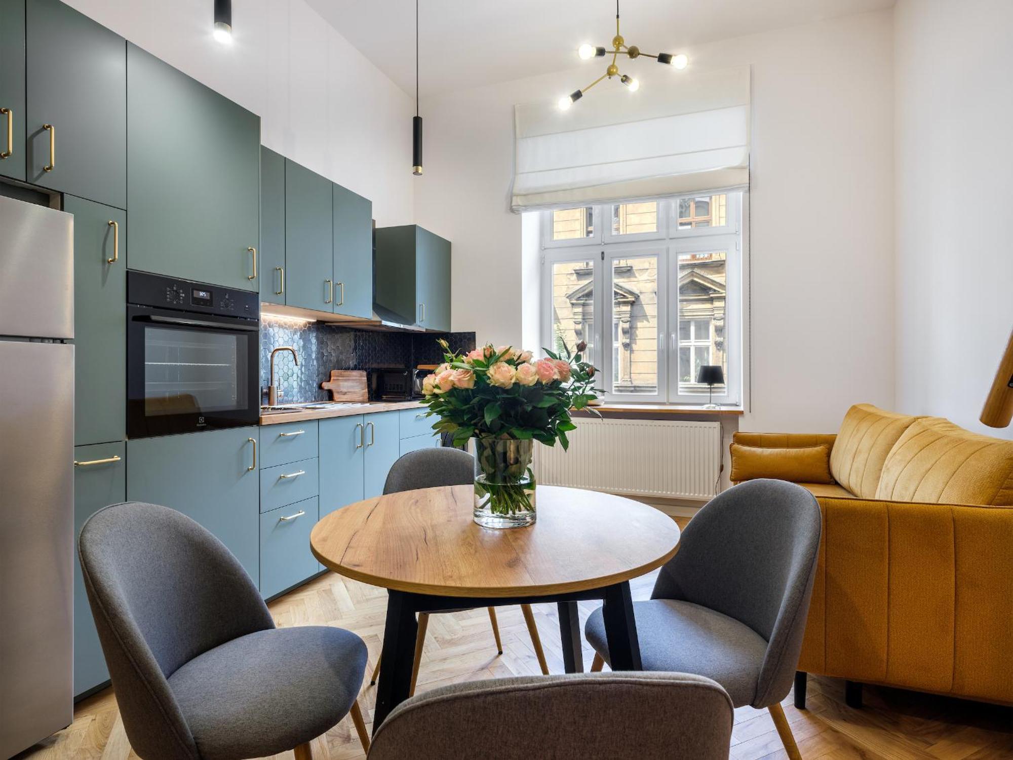 Tyzenhauz Apartments Siemiradzkiego Street Krakow Ngoại thất bức ảnh