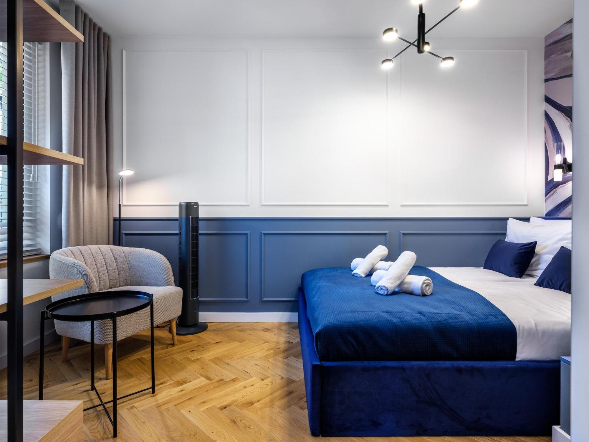 Tyzenhauz Apartments Siemiradzkiego Street Krakow Ngoại thất bức ảnh