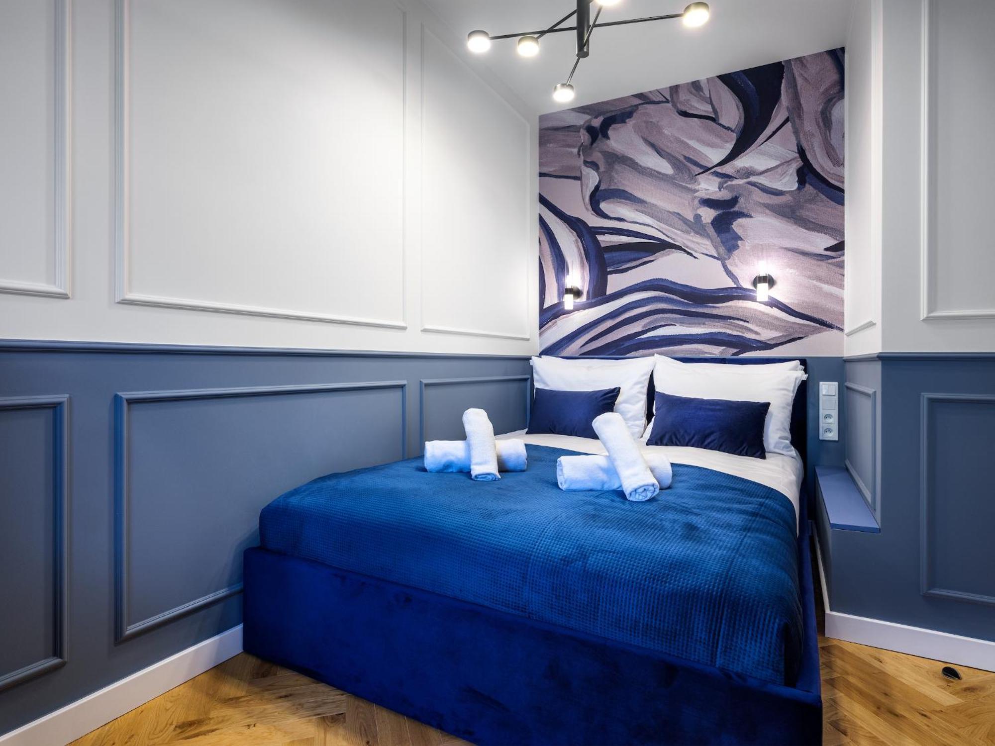 Tyzenhauz Apartments Siemiradzkiego Street Krakow Ngoại thất bức ảnh